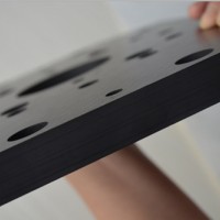 1立方米碳纖維板有多重？